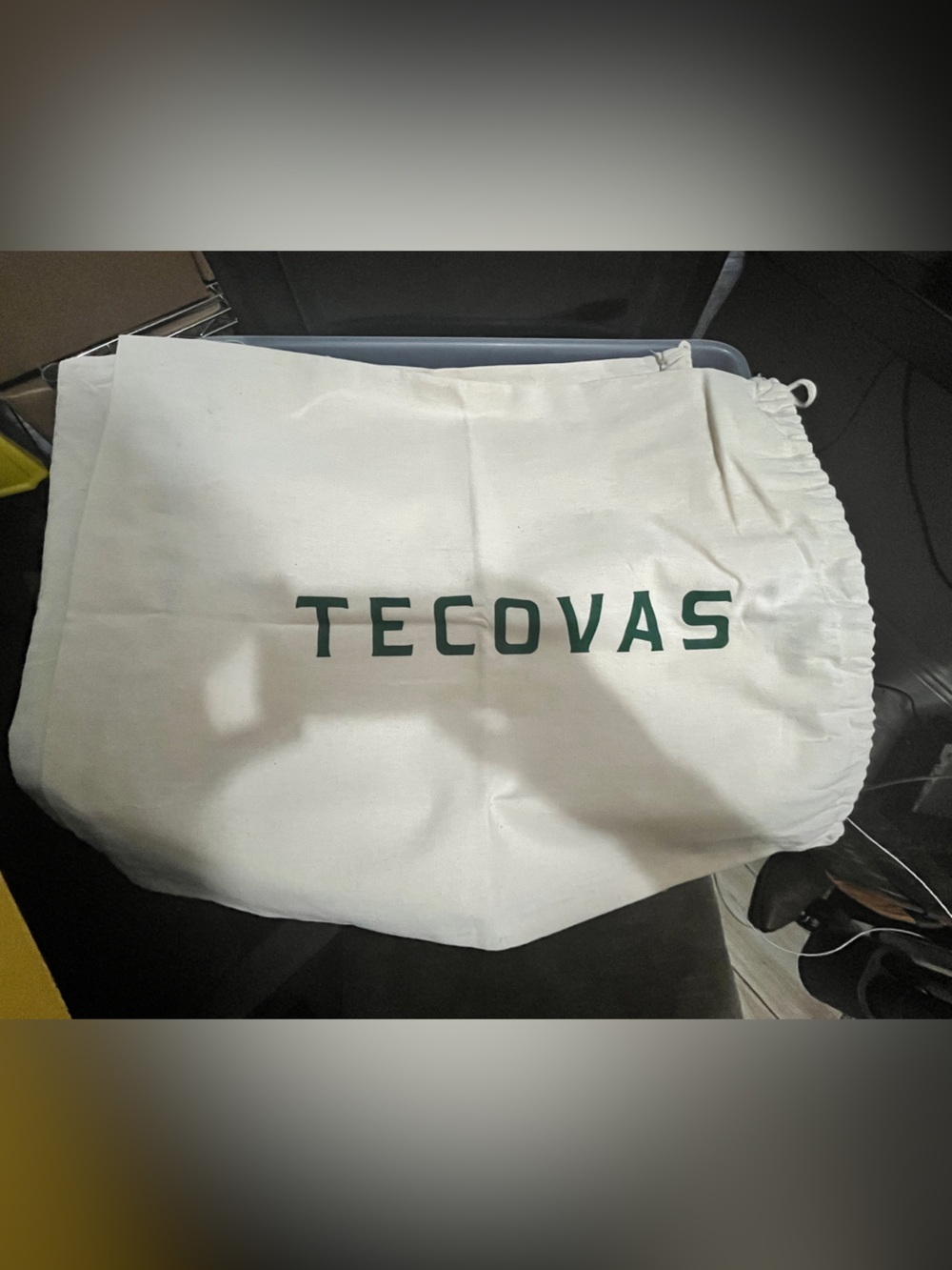Tecovas White Fabric Dust Bag with Green Logo